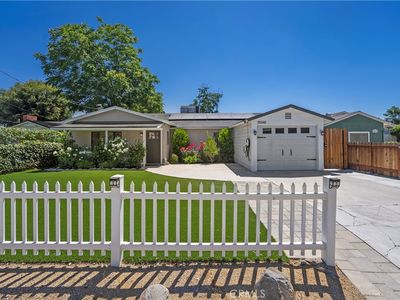 25242 De Wolfe Rd, Santa Clarita, CA, 91321