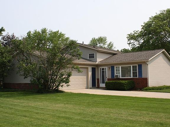 4th image of 1048 Wellfleet Dr