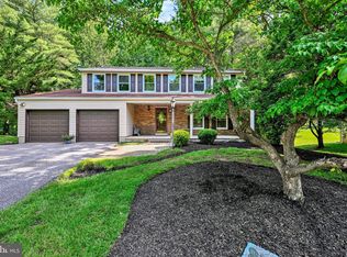 22 Woodholme Village Ct, Baltimore, MD 21208