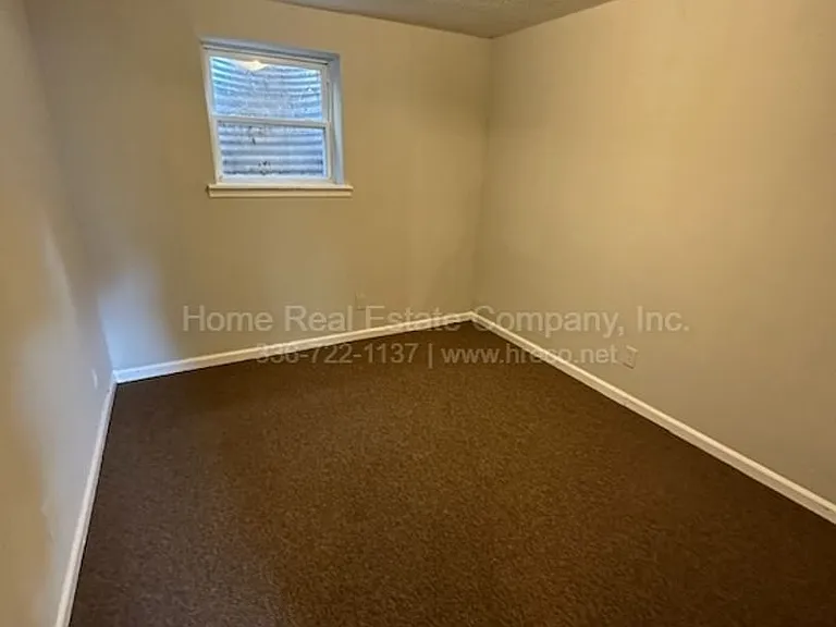 151 Westdale Ave #C — Photo 5