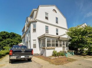 92 Vernon St, Worcester, MA 01610