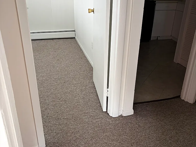 166 Maple St #1 — Photo 4
