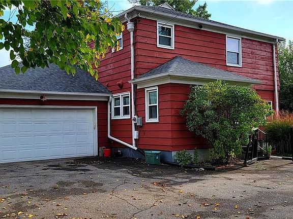 2nd image of 9143 N Main St