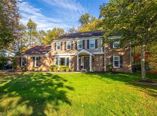 2412 Victoria Pkwy, Hudson, OH 44236