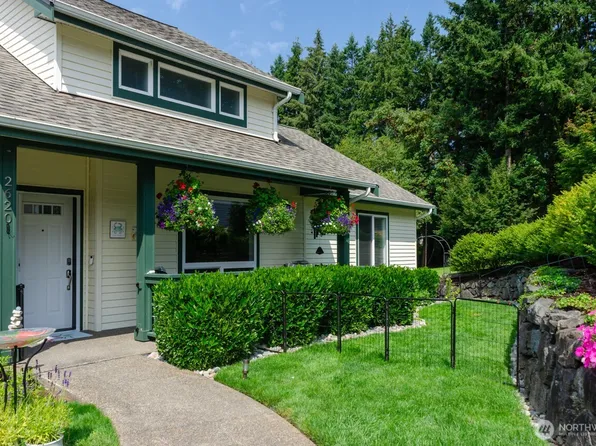 2620 18th Avenue Ct NW, Gig Harbor, WA 98335