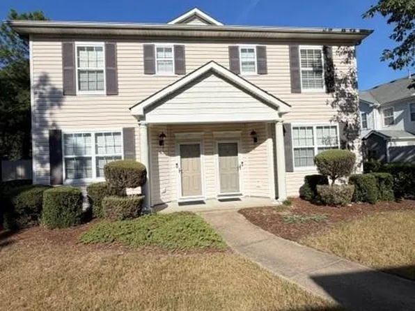 4528 Duffy Dr, Virginia Beach, VA 23462