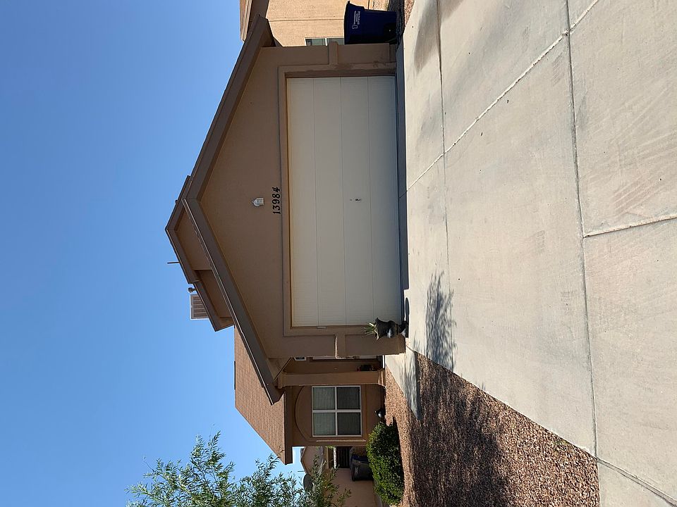 1st image of 13984 Sandy Rock Dr
