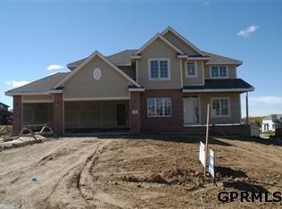 1816 N 173rd St, Omaha, NE 68028