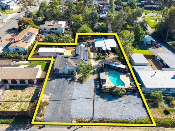 12227 Lemon Crest Dr, Lakeside, CA 92040