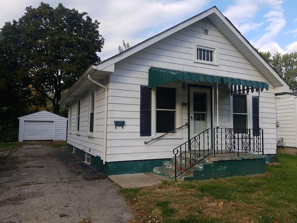 2001 Delaware Ave Front