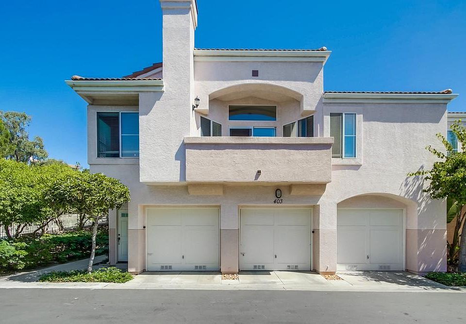 1st image of 403 Sanibelle Cir Unit 13