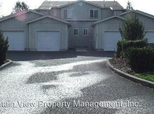 2120 SW Canyon Dr, Redmond, OR 97756