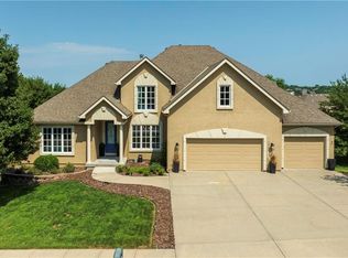 10108 NE 101st St, Kansas City, MO 64157