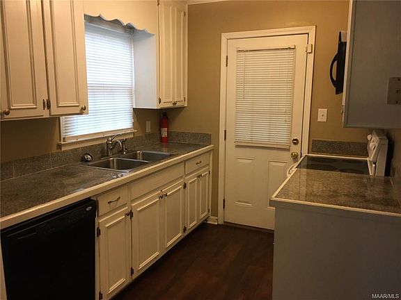 5th image of 348 Oakwild Dr