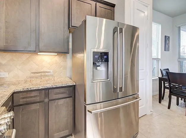 1646 Ryon Falls Dr — Photo 6