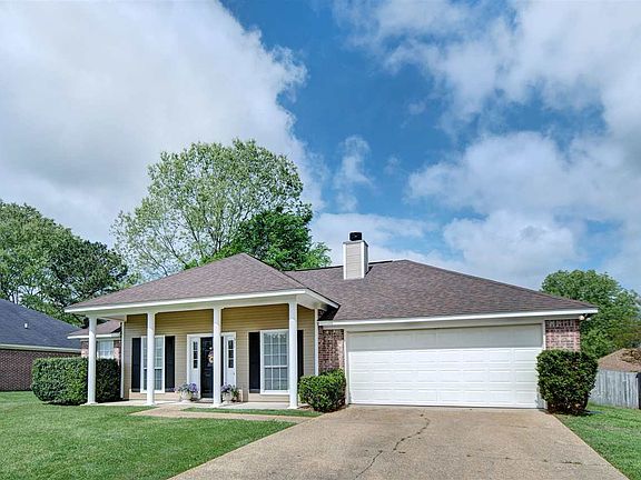 5th image of 311 Big Oak Dr