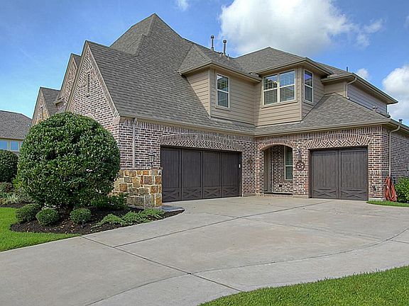 2nd image of 21426 Aurora Park Dr