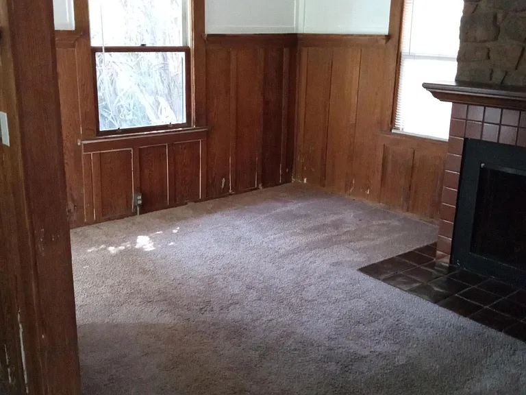 523 Beryl St — Photo 8