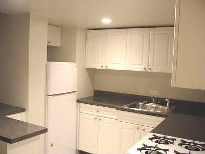 2nd image of 45 W 67th St APT 16A