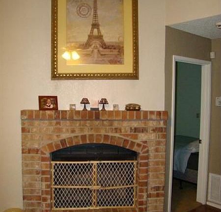 4th image of 4150 N Country Dr