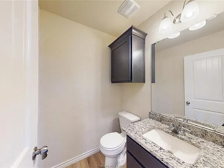 5219 Montague Loop — Photo 17