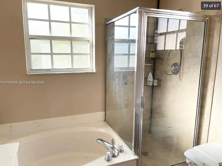 409 NW 87th Ln — Photo 14