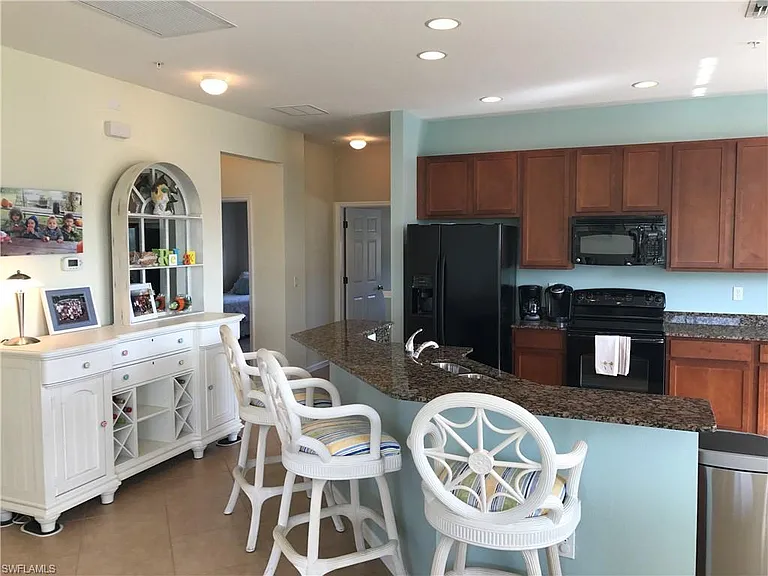 3783 Pino Vista Way #201 — Photo 3