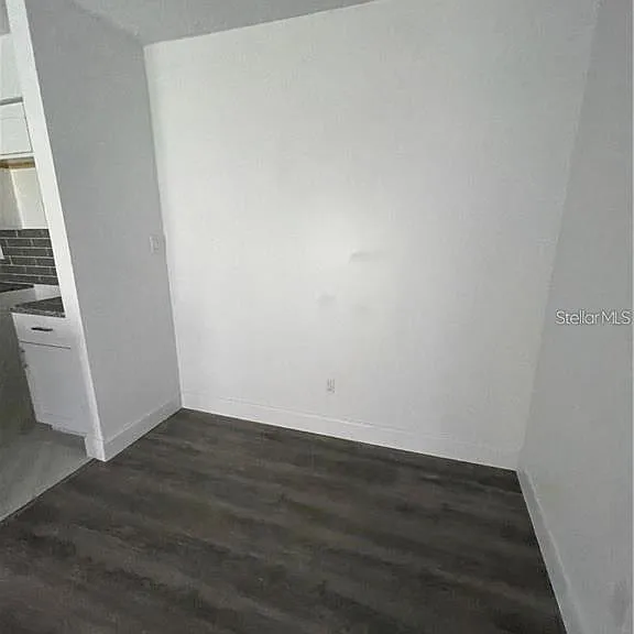232 Afton Sq #112 — Photo 5