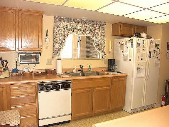 3rd image of 12602 N CRYSTAL LAKE Drive