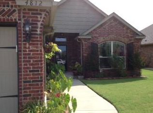 4812 Fawn Run Dr, Yukon, OK 73099