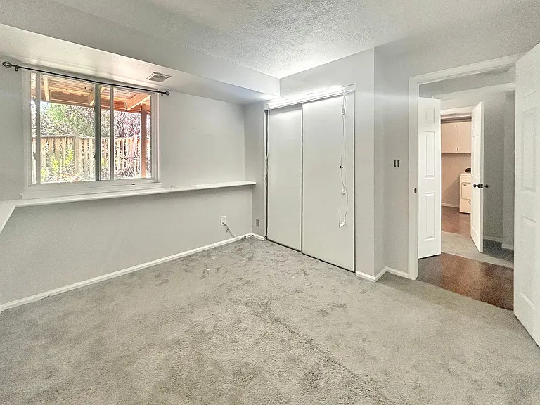 8059 S Johnson Ct — Photo 29