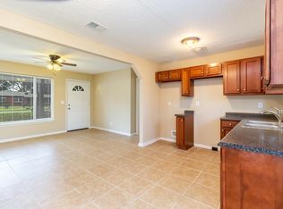 6533 Manhattan Dr, Jacksonville, FL 32219