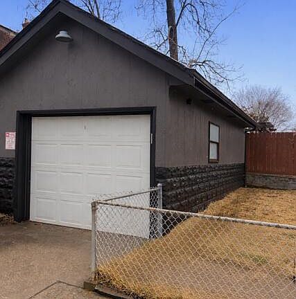 3rd image of 318 Washington Ave