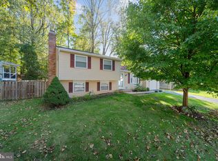 9111 Wax Myrtle Ct, Burke, VA 22015