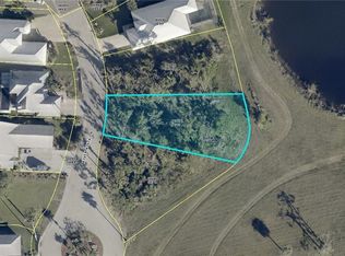 15330 River Vista Dr, North Fort Myers, FL 33917