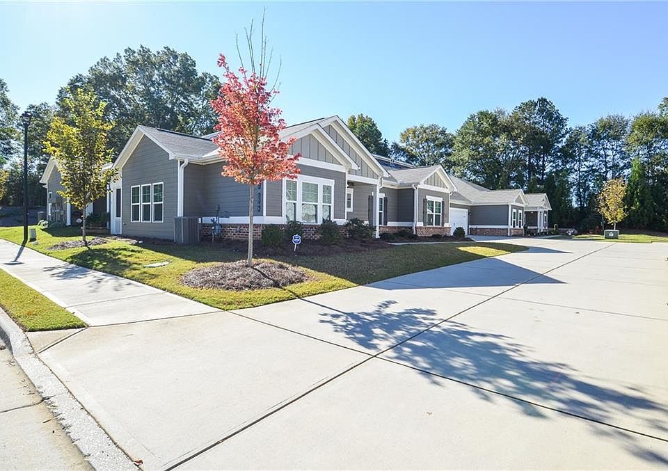 1st image of 2562 Rathburn Cir