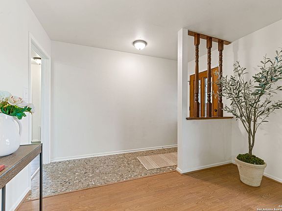 4th image of 4223 MODENA DR
