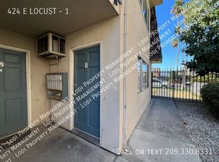 424 E Locust St APT 1, Lodi, CA 95240