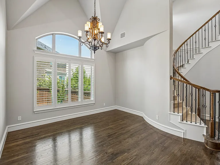 134 Santa Rosa Way — Photo 23