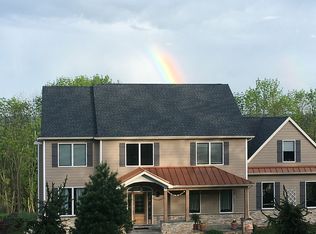 5823 Ridgeview Dr, Doylestown, PA 18902