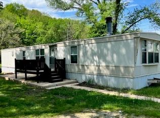 1803 Peaeson St, Waynesville, MO 65583