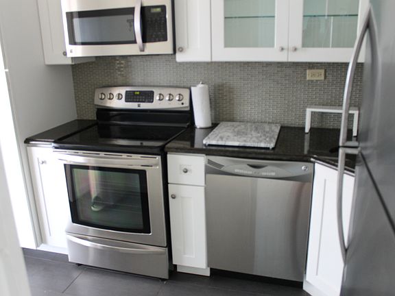 3rd image of 4800 S Chicago Beach Dr APT 802S