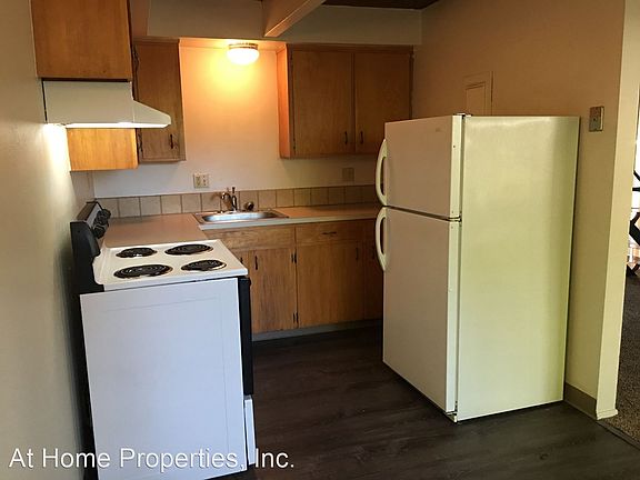 5th image of 321 NW 7th St #3611111