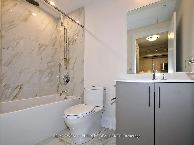 88 Cumberland St #905 — Photo 16
