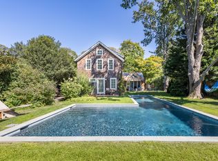 30 Hand Ln, Amagansett, NY 11930