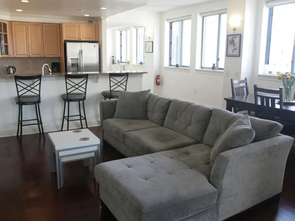 311 Washington St #121, Jersey City, NJ 07302