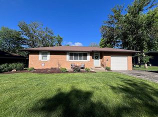 4003 N Brookside Dr, Peoria, IL 61615