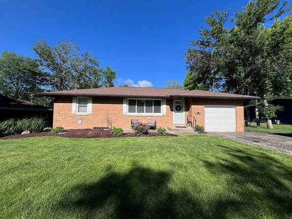 4003 N Brookside Dr, Peoria, IL 61615