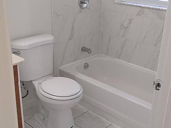 5th image of 2192 Cypress Bay Blvd #2192