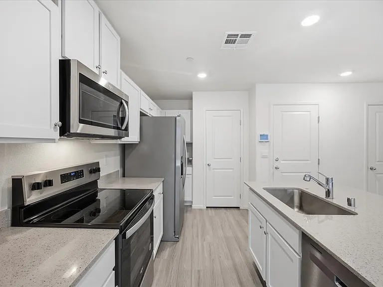 4585 Honey Hills Ave — Photo 5